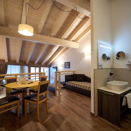 Dolcevita Ambiez B&B San Lorenzo Dorsino Dış mekan fotoğraf