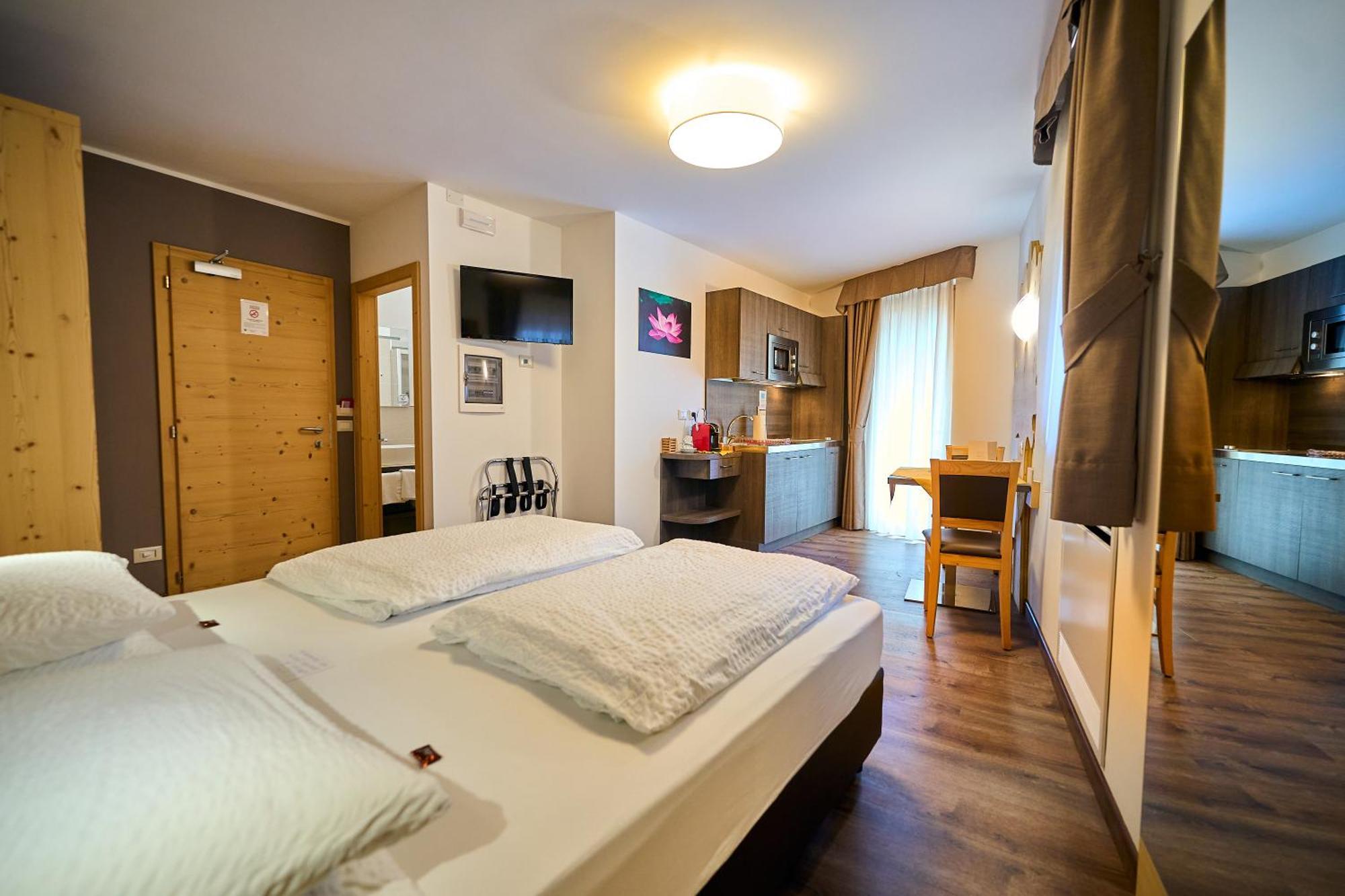 Dolcevita Ambiez B&B San Lorenzo Dorsino Dış mekan fotoğraf